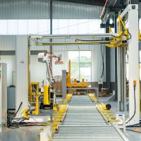 在線纏繞機(jī)和搖臂式纏繞機(jī)應(yīng)該怎么選